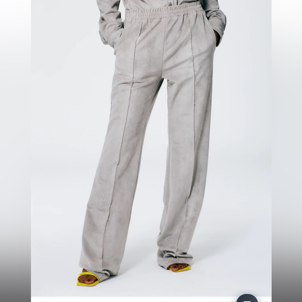Ultrasuede Scottie Jogger